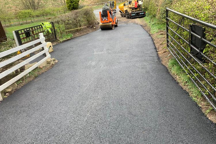 Tarmac Surfacing